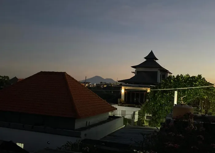 Apartment Divayana